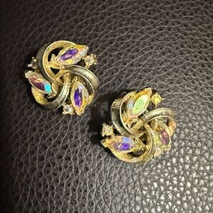 Lisner Vintage Aurora Borealis AB Navette Clip Earrings